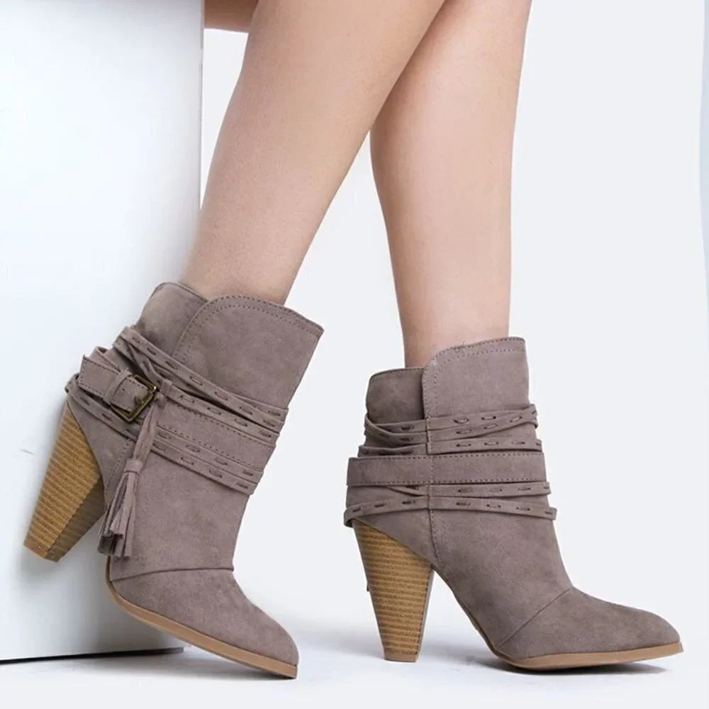 Qupid Raelynn 32 Taupe Strappy Buckle Chunky Stacked Heeled Booties 6